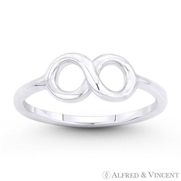 Infinity Symbol / Figure 8 Charm Stackable Ring in .925 Sterling Silver - Size 5 - Picture 1 of 1